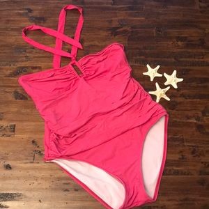 RALPH LAUREN GORGEOUS ONE PIECE SWIMMING SUIT